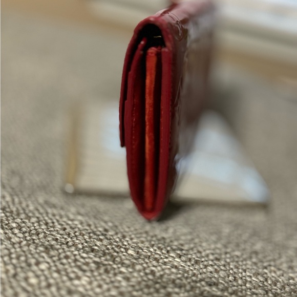 EUC LOUIS VUITTON Louis Vuitton Portefeuille Sarah Vernis Long Wallet - Picture 3 of 12